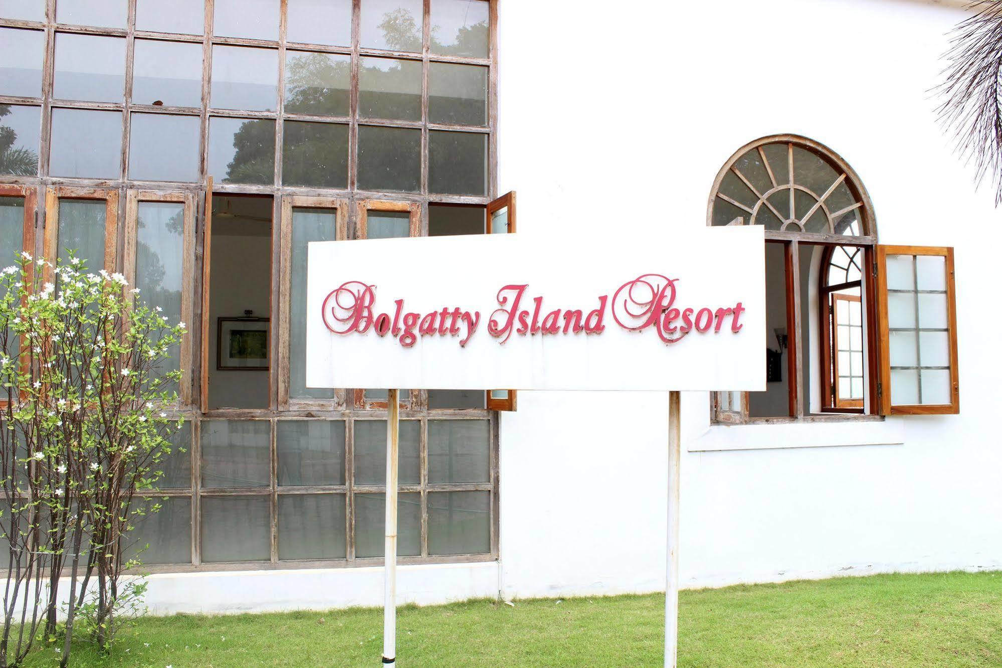 Bolgatty Palace & Island Resort Kochi Bagian luar foto